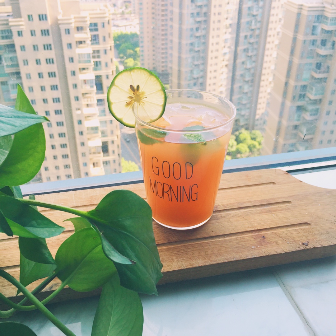 夏日冰爽蜜桃冰茶