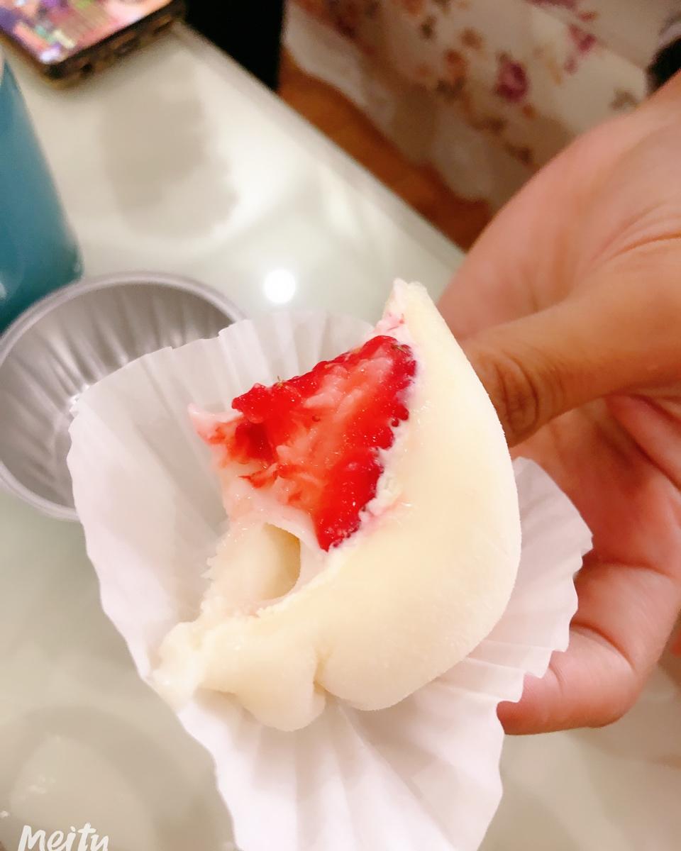 草莓雪媚娘