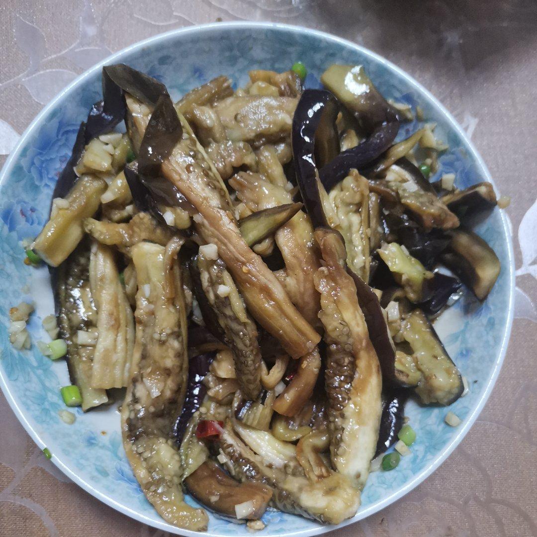 凉拌茄子这样做，堪称米饭杀手