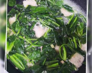 虾滑菠菜粉丝汤（鲜香😋）好吃好做！快手菜！的做法 步骤3