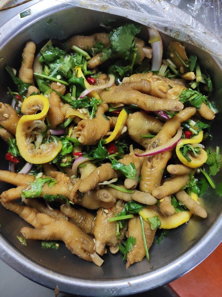 百吃不厌的柠檬鸡爪