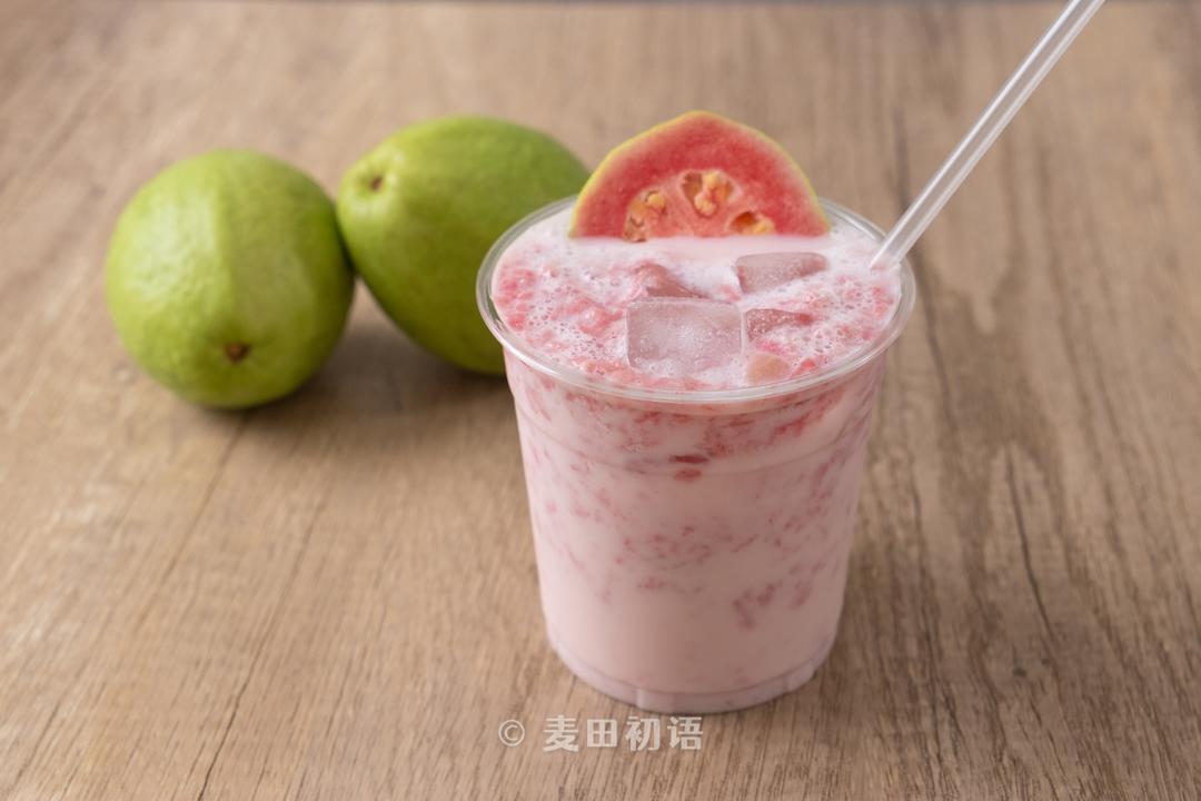 好喝到尖叫的芭乐奶绿
