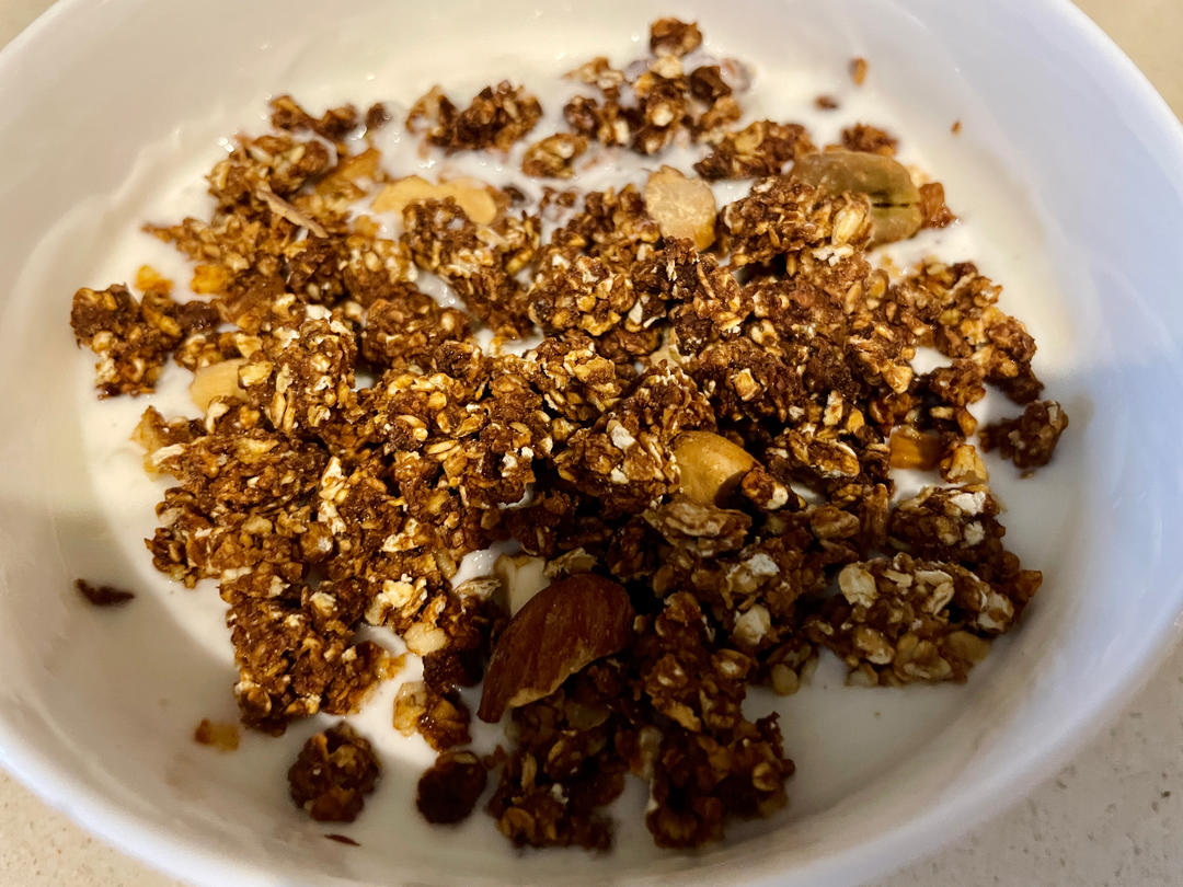 烤granola燕麦片（无糖无油但很脆的小秘诀）