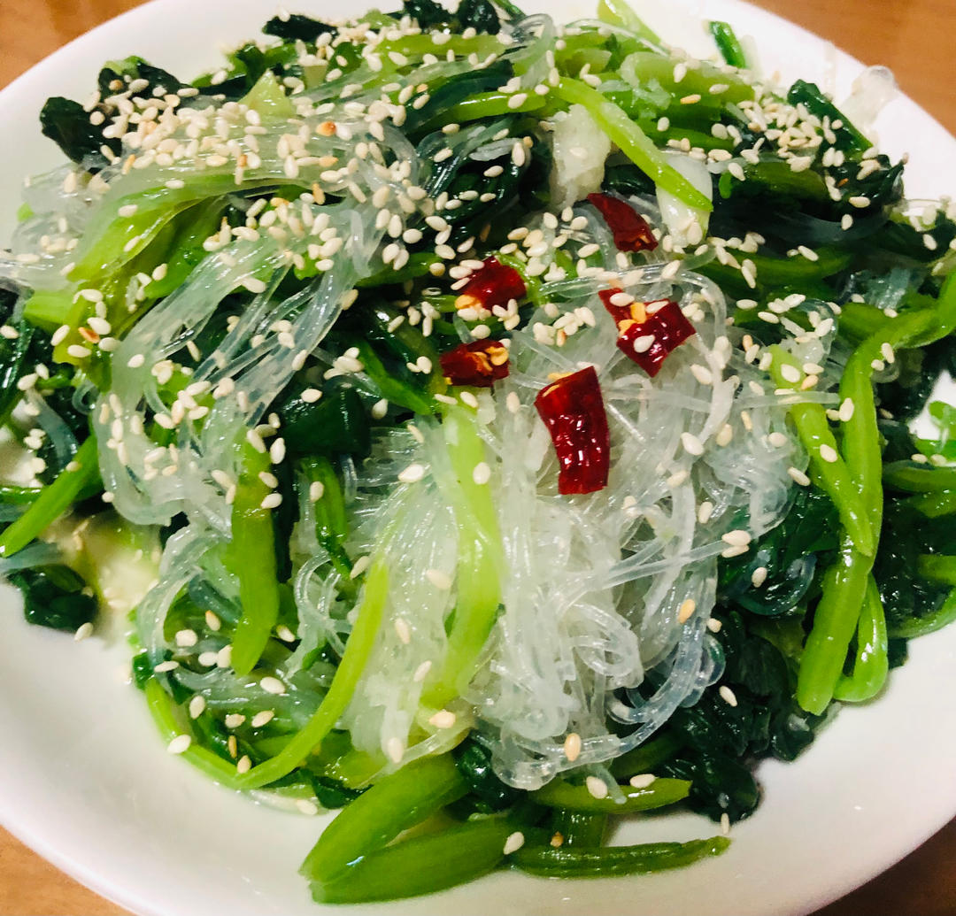 凉拌菠菜粉丝(爽口又美味)