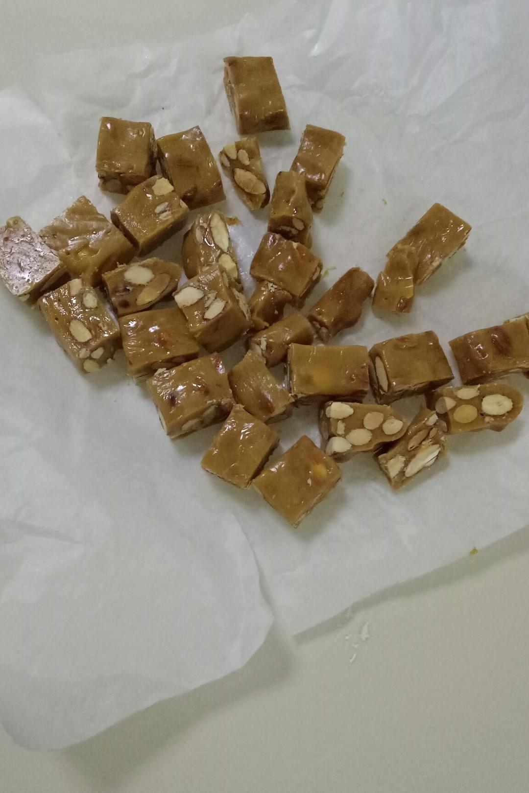 比牛轧糖还要好吃的花生太妃糖（消耗淡奶油）