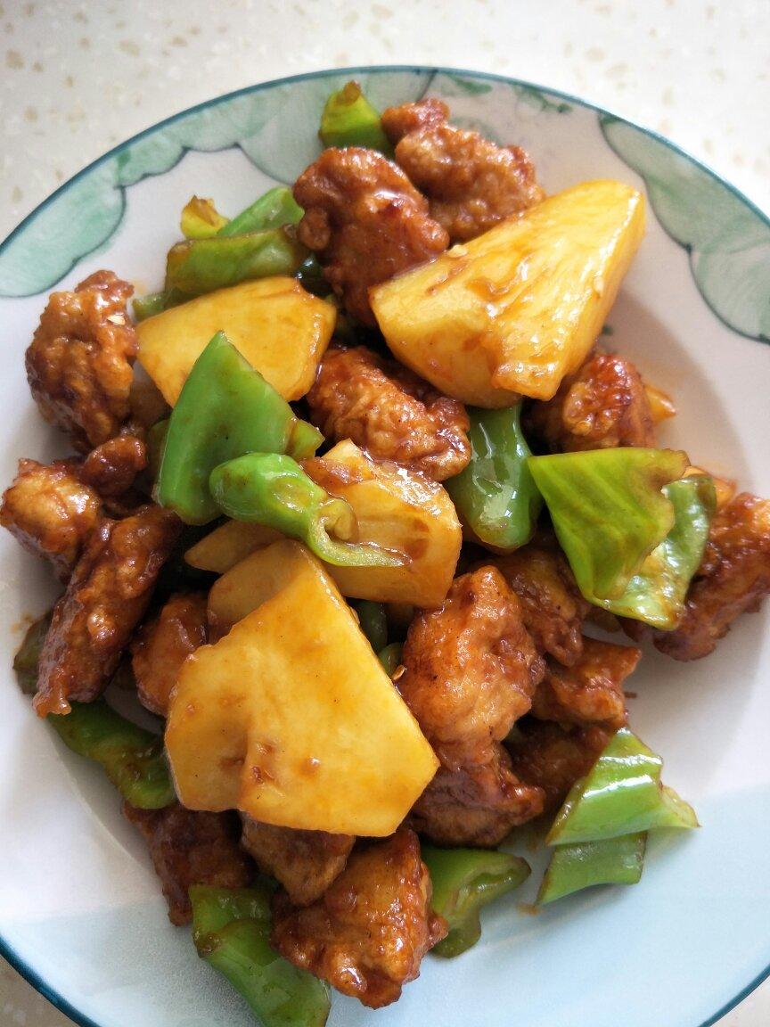 菠萝咕噜肉