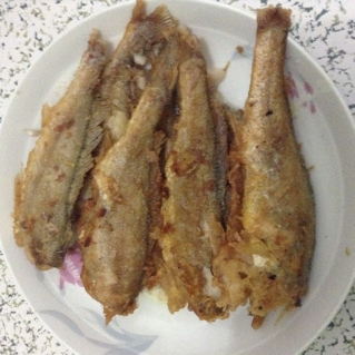 酥炸小黄花鱼