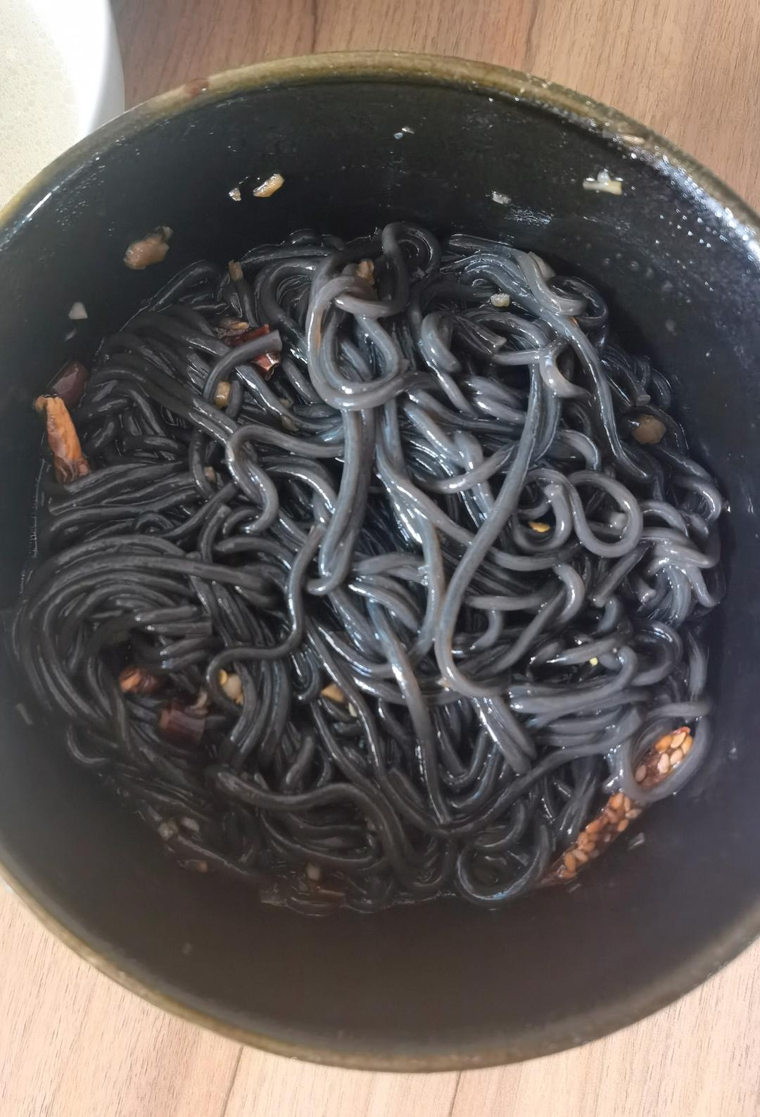 减脂爽口的凉拌蕨根粉！也太好吃了吧！！