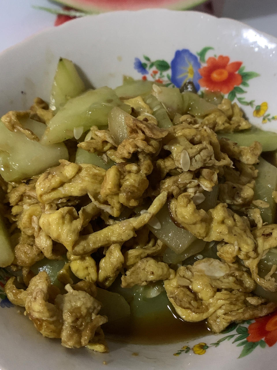 黄瓜炒鸡蛋（能吃出肉味的）