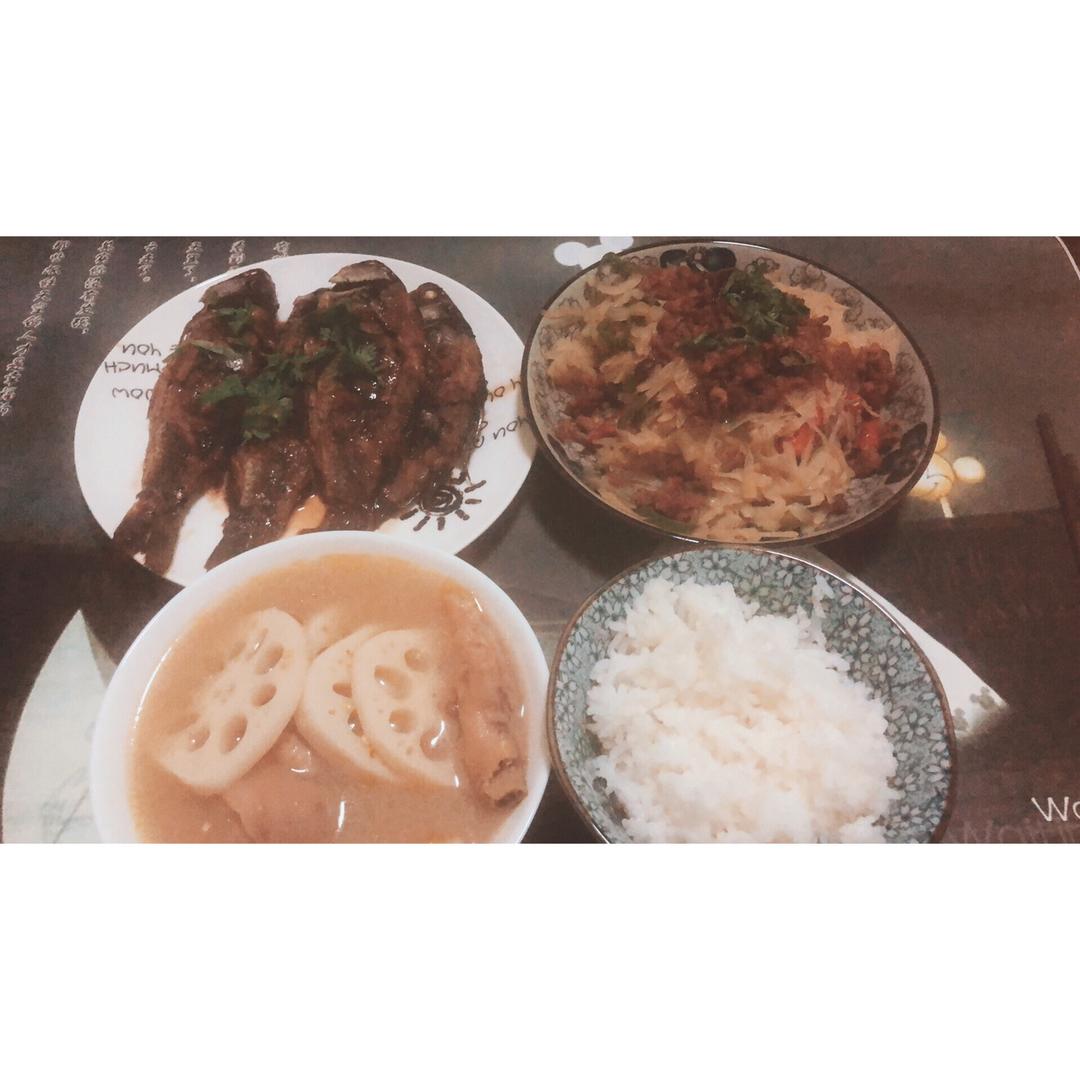 红烧鲫鱼