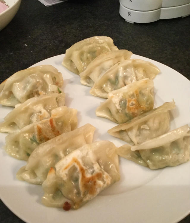 锅贴饺子