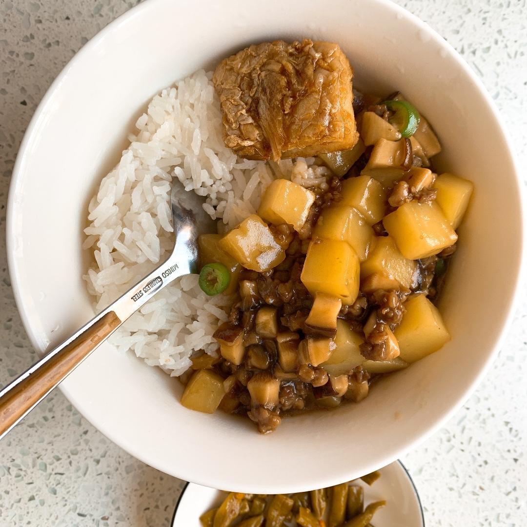 ㊙️香菇土豆肉沫拌饭❗️比外卖还好吃