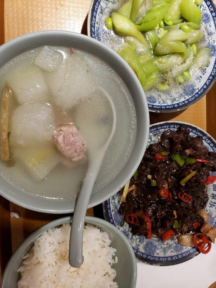 外出觅食