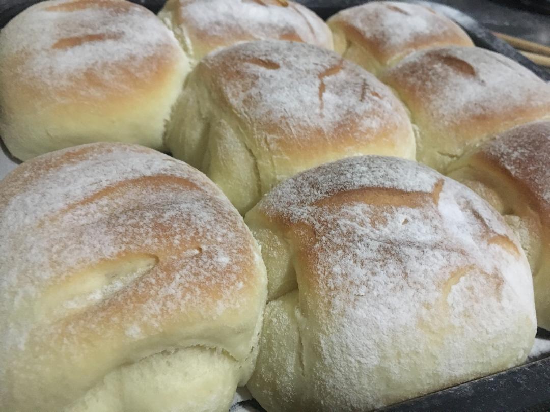 软到不知所措的牛奶卷