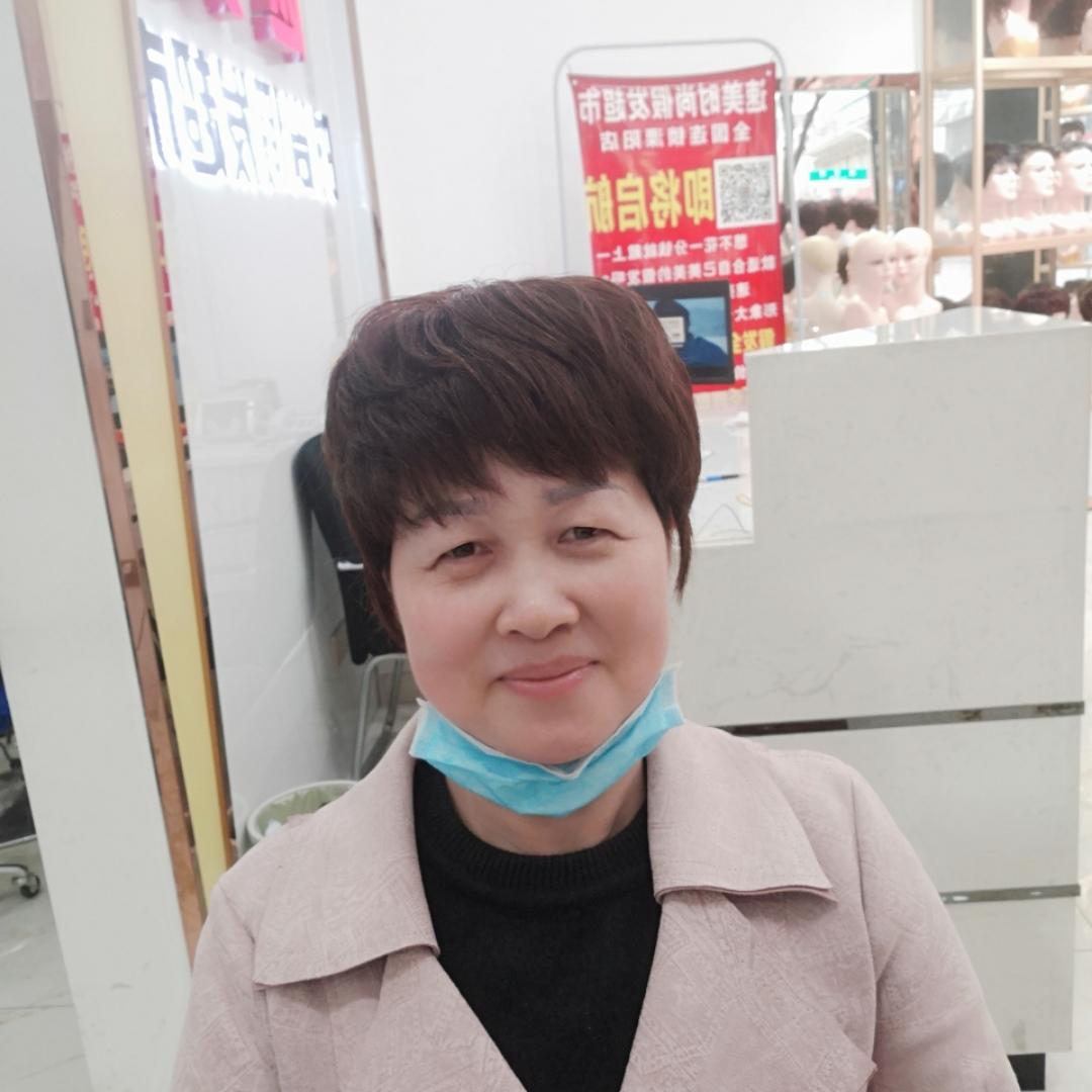 周彩琴月嫂