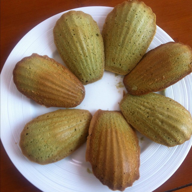 抹茶玛德琳蛋糕