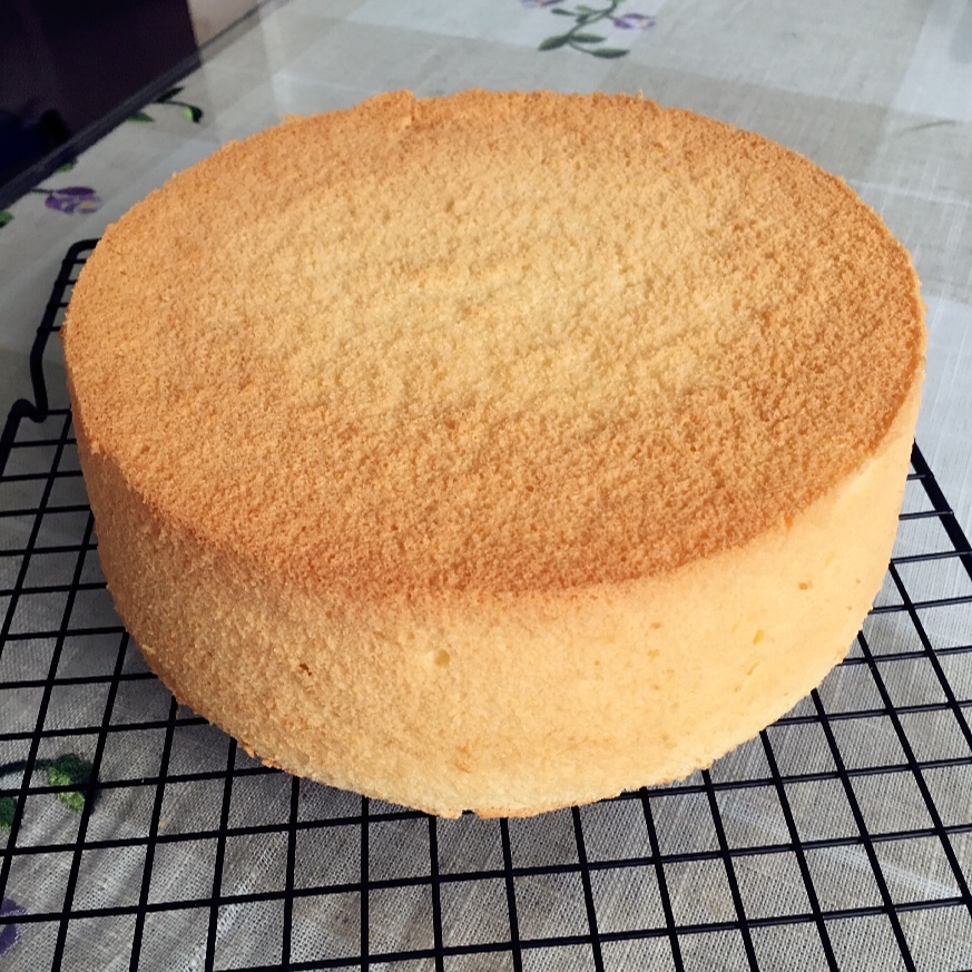 八寸戚风蛋糕