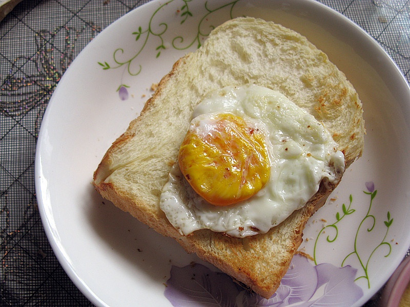土司煎蛋