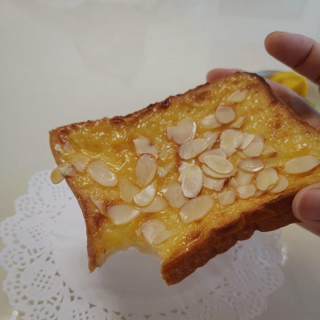 零失败快手岩烧乳酪(熔岩吐司)十分钟网红早餐，好吃哭