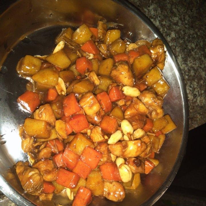 宫保鸡丁——简单版。