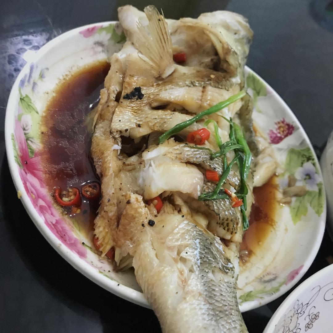 清蒸鲈鱼