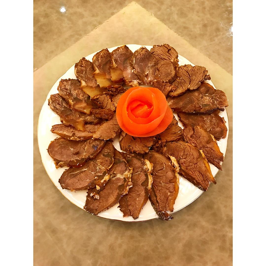 卤牛肉