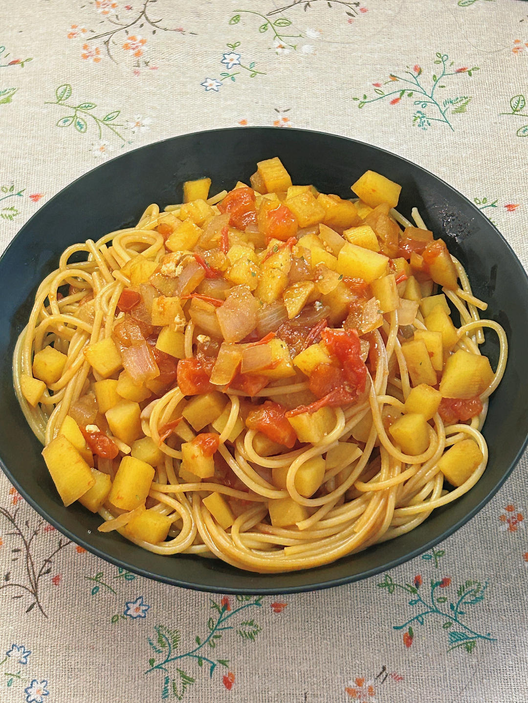 番茄土豆焖面 这个巨巨巨好吃！！