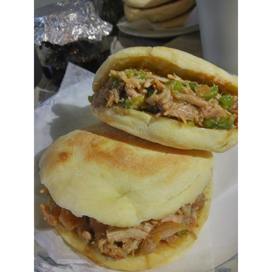 能夹一切的烧饼