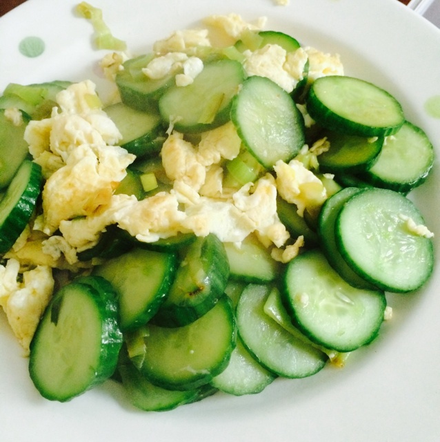 黄瓜炒鸡蛋