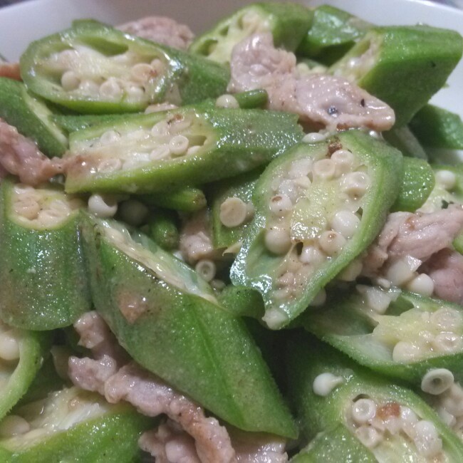 肉末炒秋葵