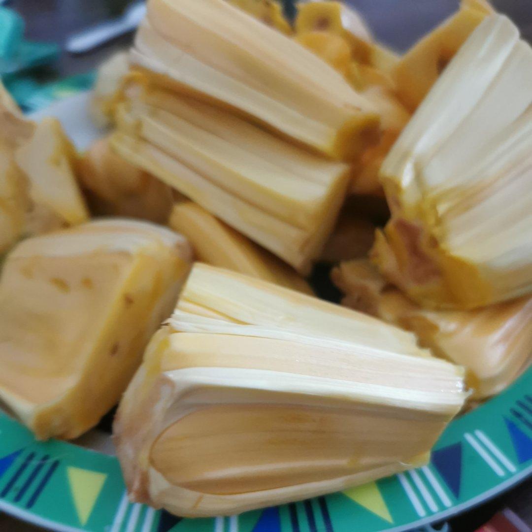史上最快剥菠萝蜜的方法（自认为哈哈哈）
