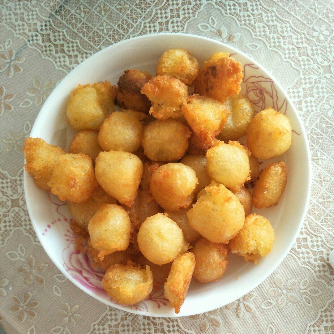 小姐姐-32做的炸土豆球
