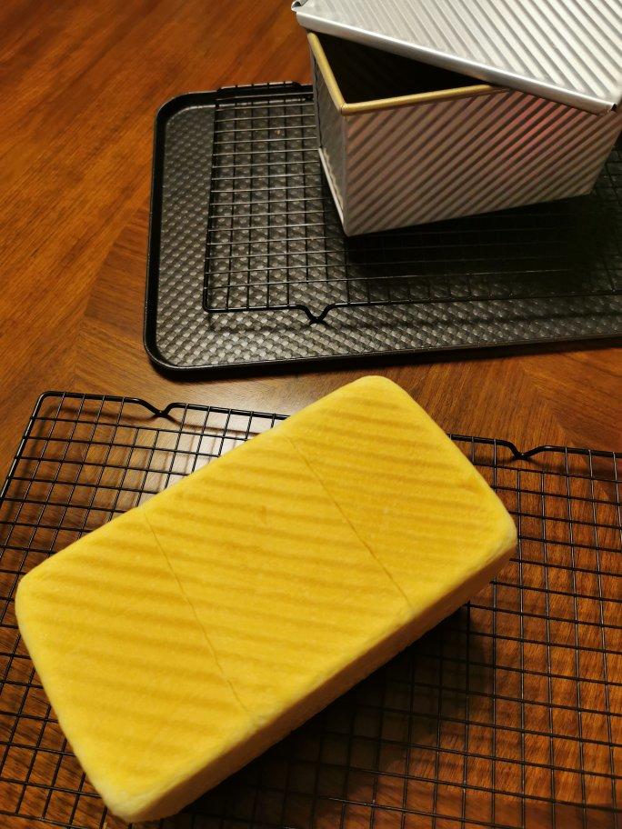 只需一次发酵的超软吐司（附面包机揉手套膜攻略）