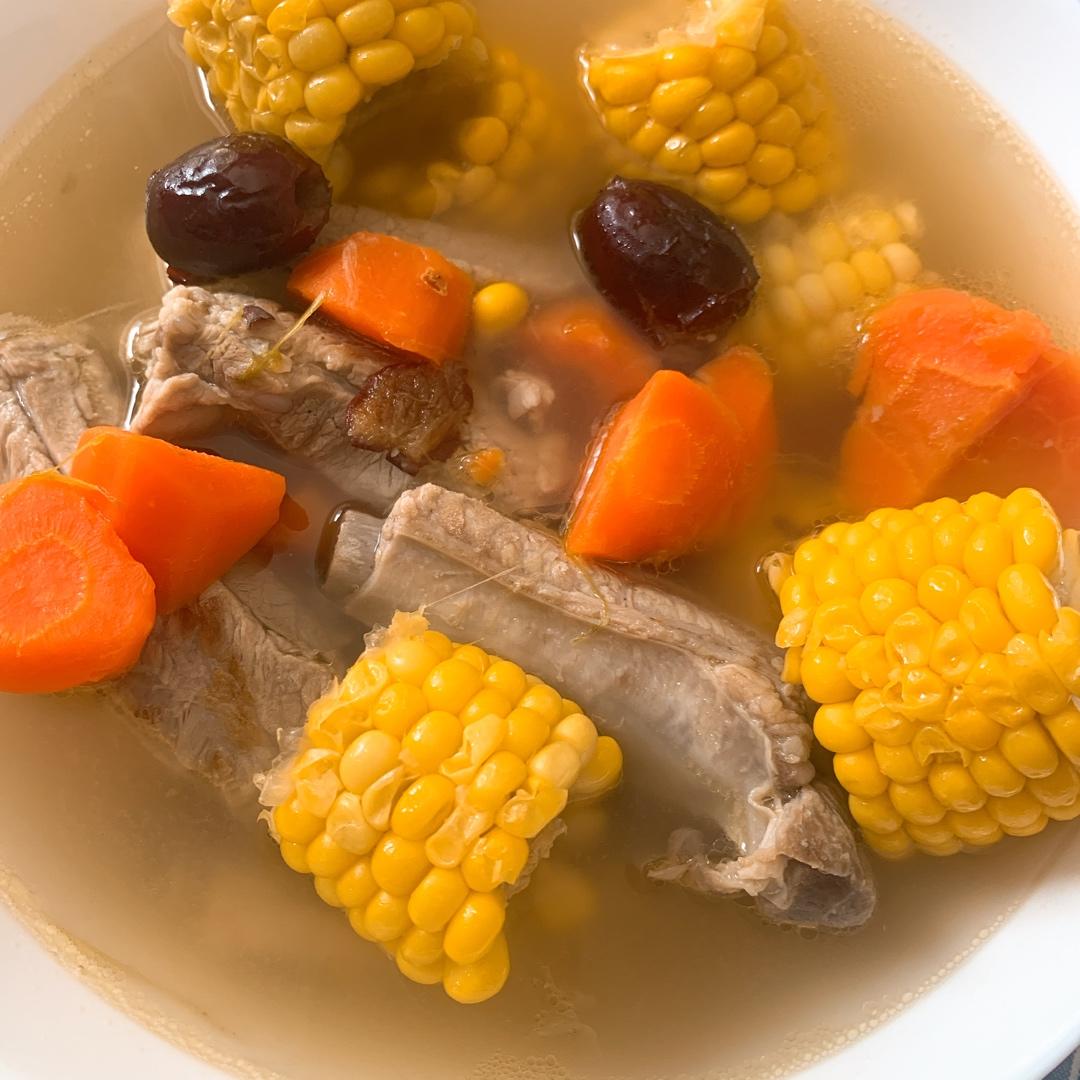 连吃三碗的玉米山药排骨汤