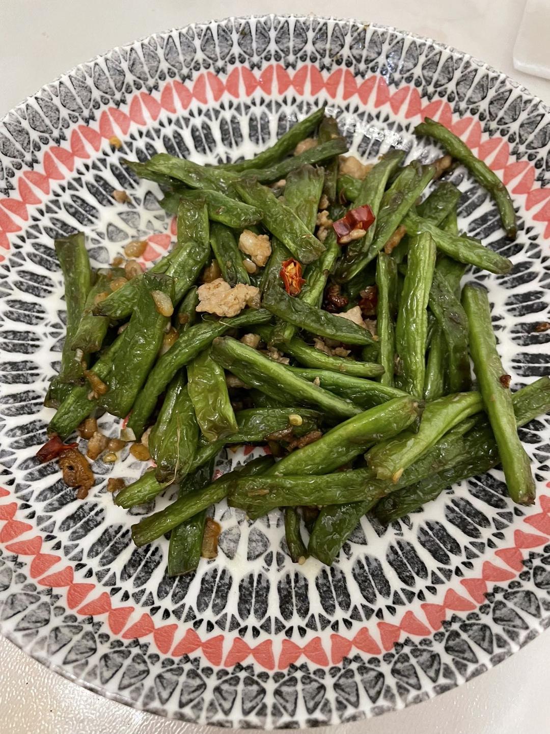 一上桌就瞬间光盘的干煸四季豆