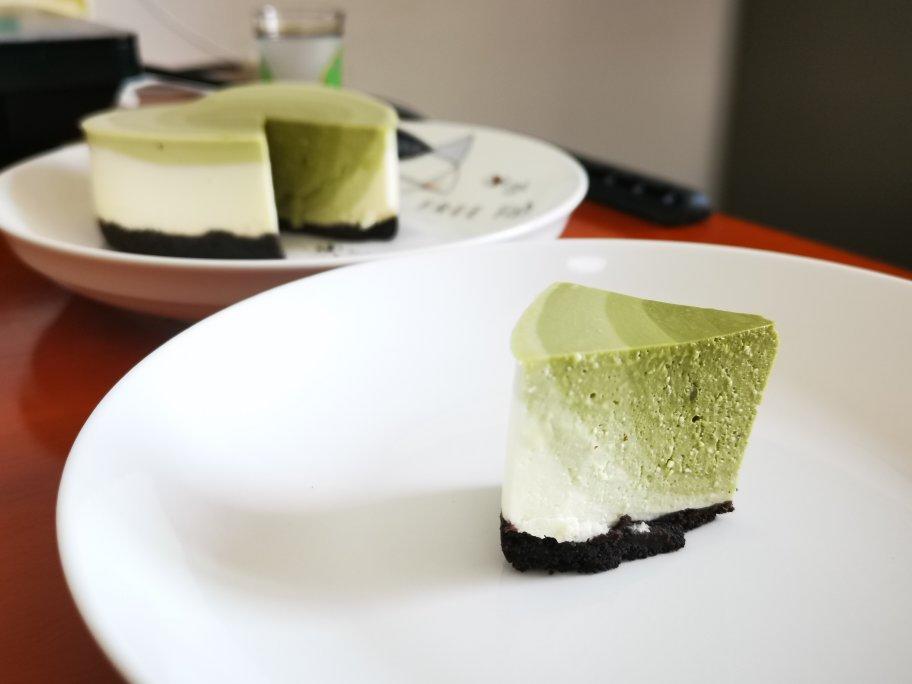 渐变抹茶慕斯蛋糕：我Amanda带着既美又作的抹茶甜点又来了！【曼食慢语】