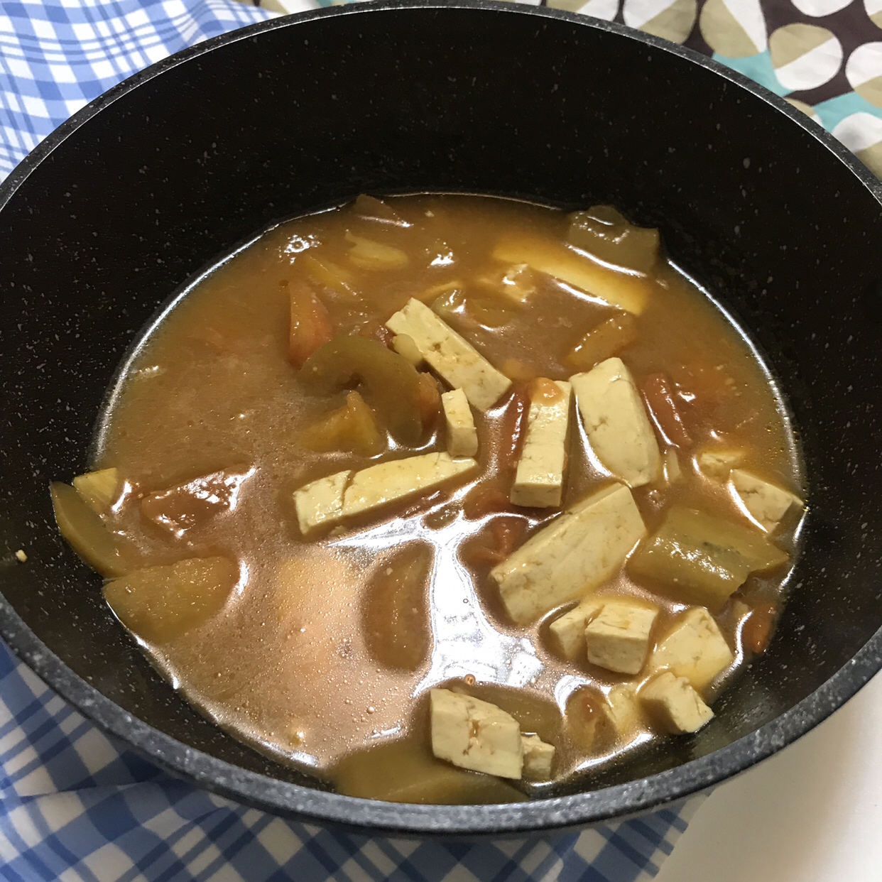 西红柿茄子豆腐汤