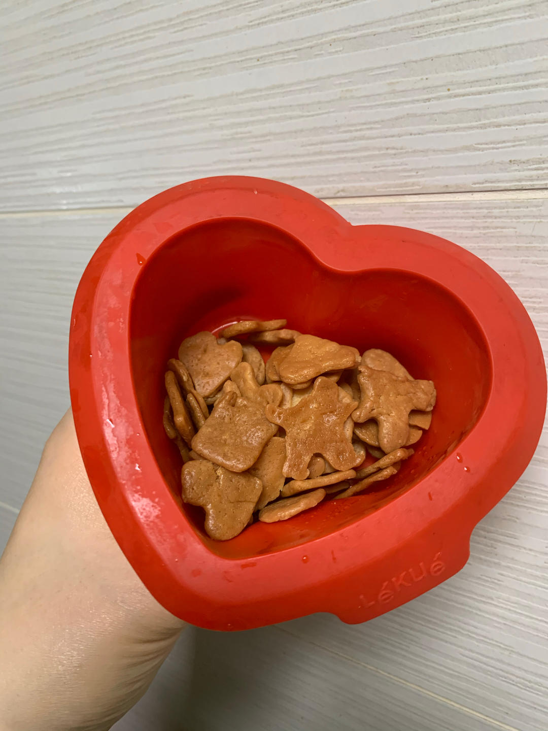 小朋友们超爱的卡通小饼干