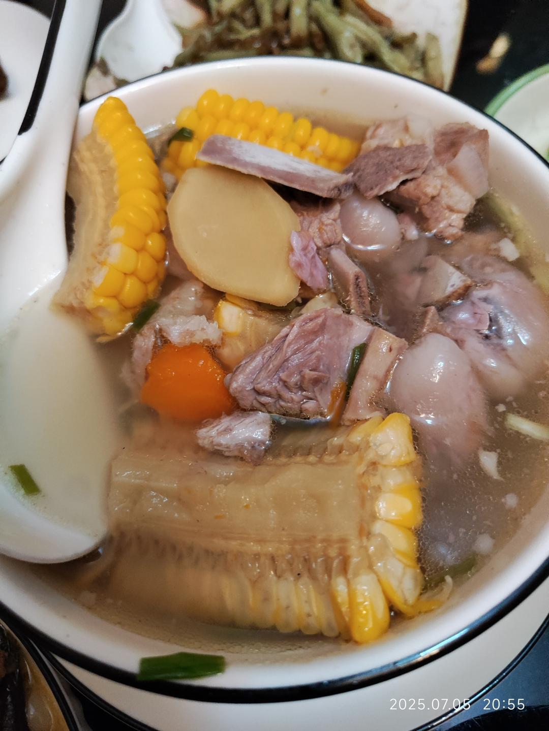 玉米排骨汤