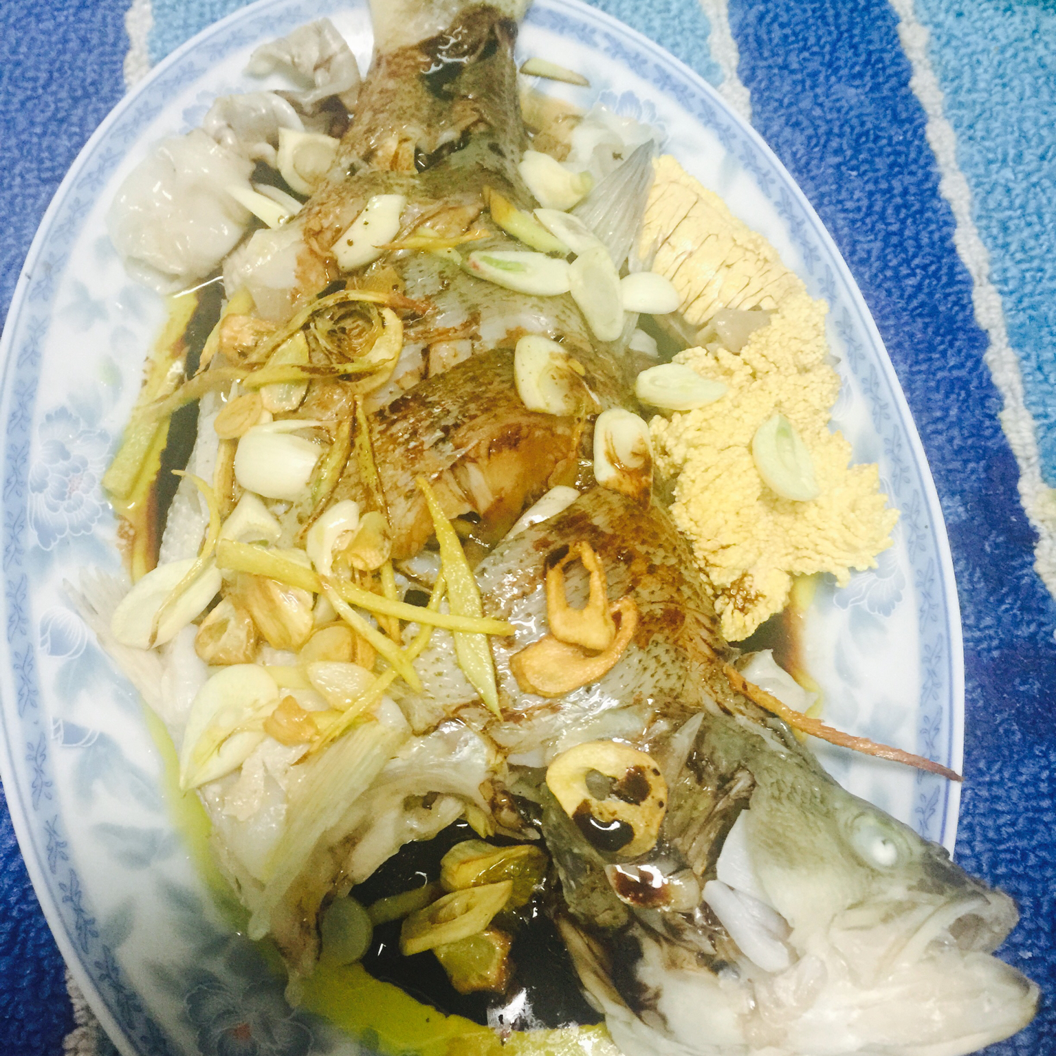 清蒸鲈鱼