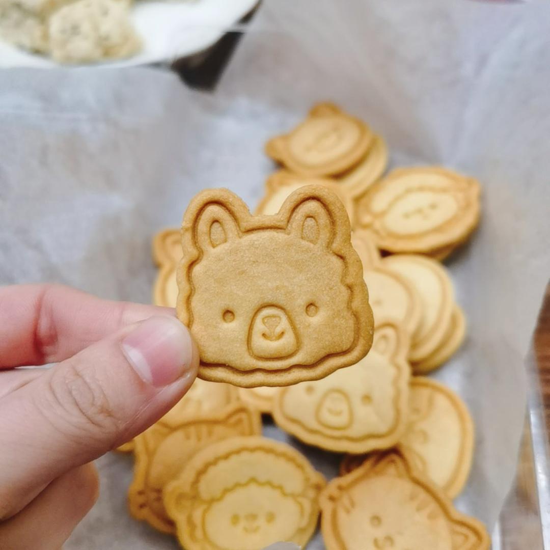 卡通黄油饼干
