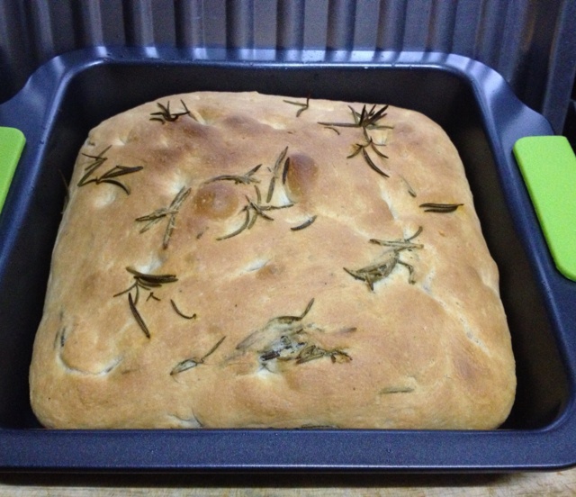 【KINFOLK】迷迭香佛卡夏（附天然酵种版）