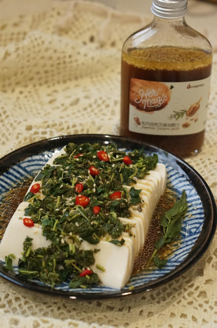 香椿芽拌豆腐