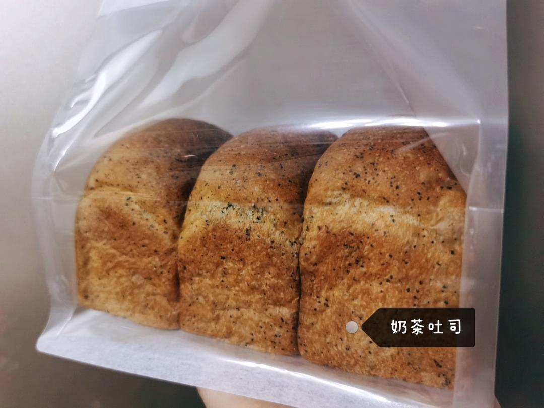 茶香醇浓的伯爵厚红茶吐司