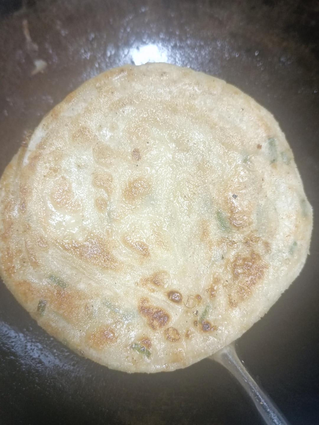 香酥千层饼，葱油饼，酥掉渣了