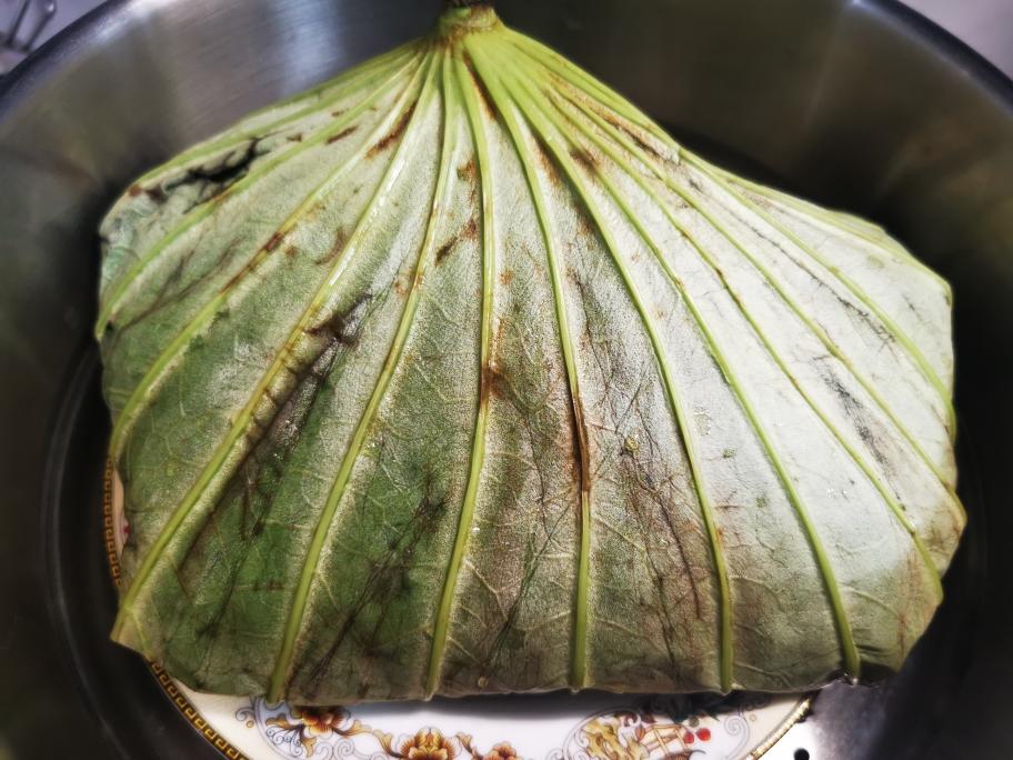 夏日最爱的清香——荷叶包饭