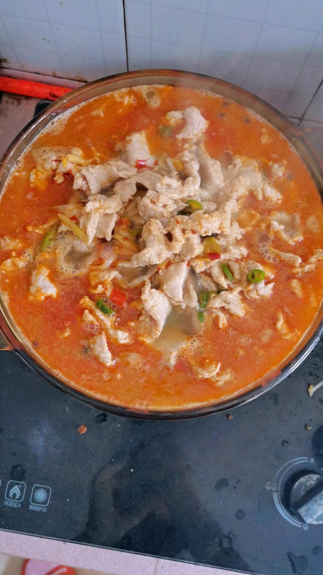 厨师长教你：“水煮肉片”的正宗做法，这味道真的很四川