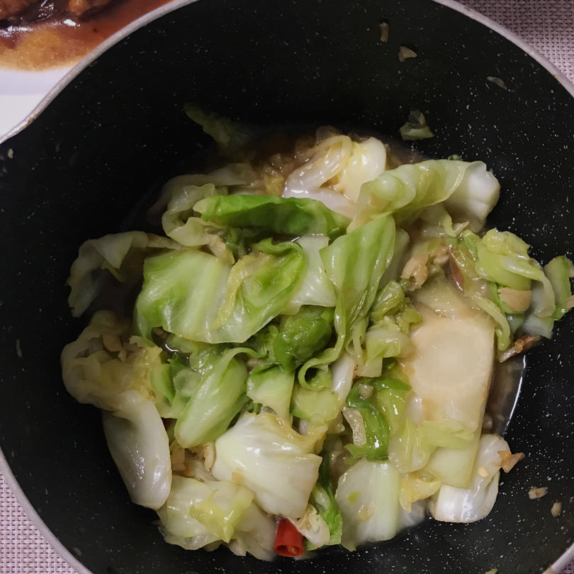 厨师长教你：“手撕包菜”的家常做法,简单又不失美味