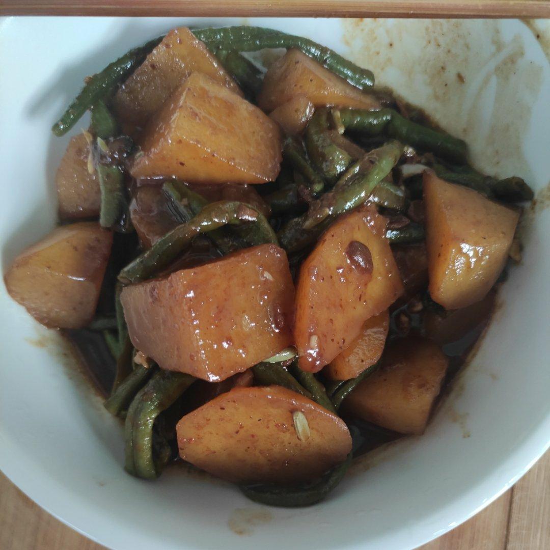土豆炖豆角