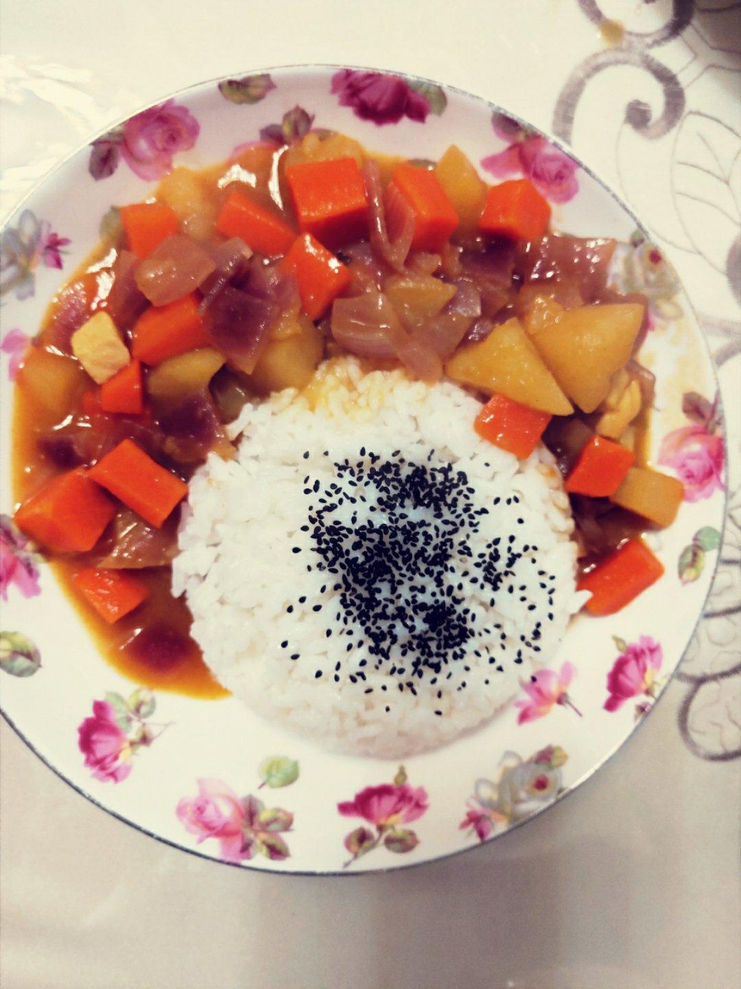 咖喱鸡肉饭